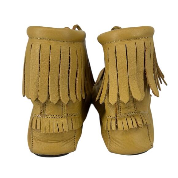 Manitobah Mukluks Harvester Moccasin Nubuck Booties Fringe Womens Size 8 - Picture 3 of 10